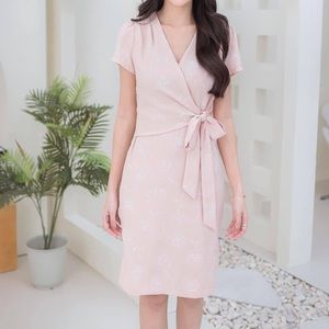 Light pink dress size small